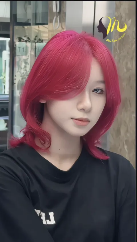 Màu đỏ dâu tây siêu nổi bật , siêu hot và siêu tôn da cho chị em