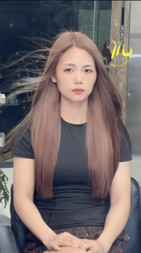 Màu nâu tây khói siêu tôn da cho các chị em